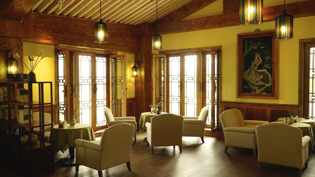 Songtsam Linka Lijiang Hotel Lijiang  Exterior photo