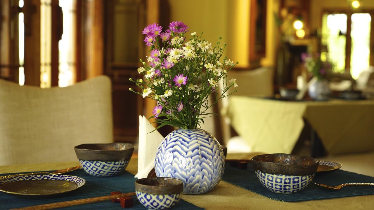 Songtsam Linka Lijiang Hotel Lijiang  Exterior photo